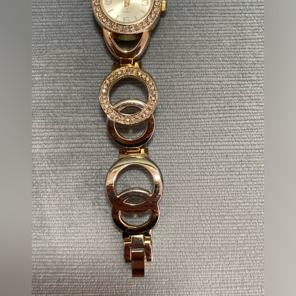 New York and Company watch gold and gemstone 7.5”, new battery EUC￼ - Picture 3 of 12